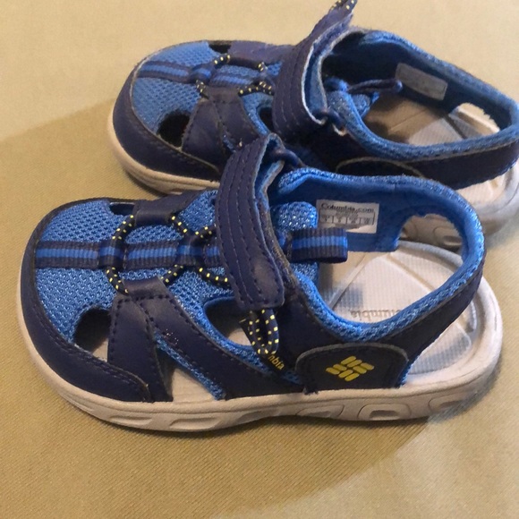 Lovely COLUMBIA toddler sandals size 9” - Picture 4 of 12